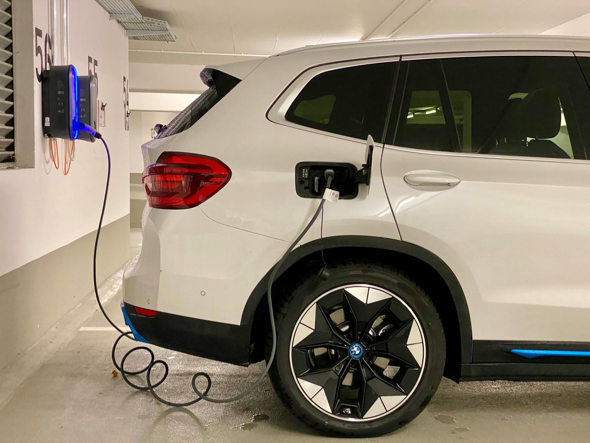 tweedehands elektrische auto kopen